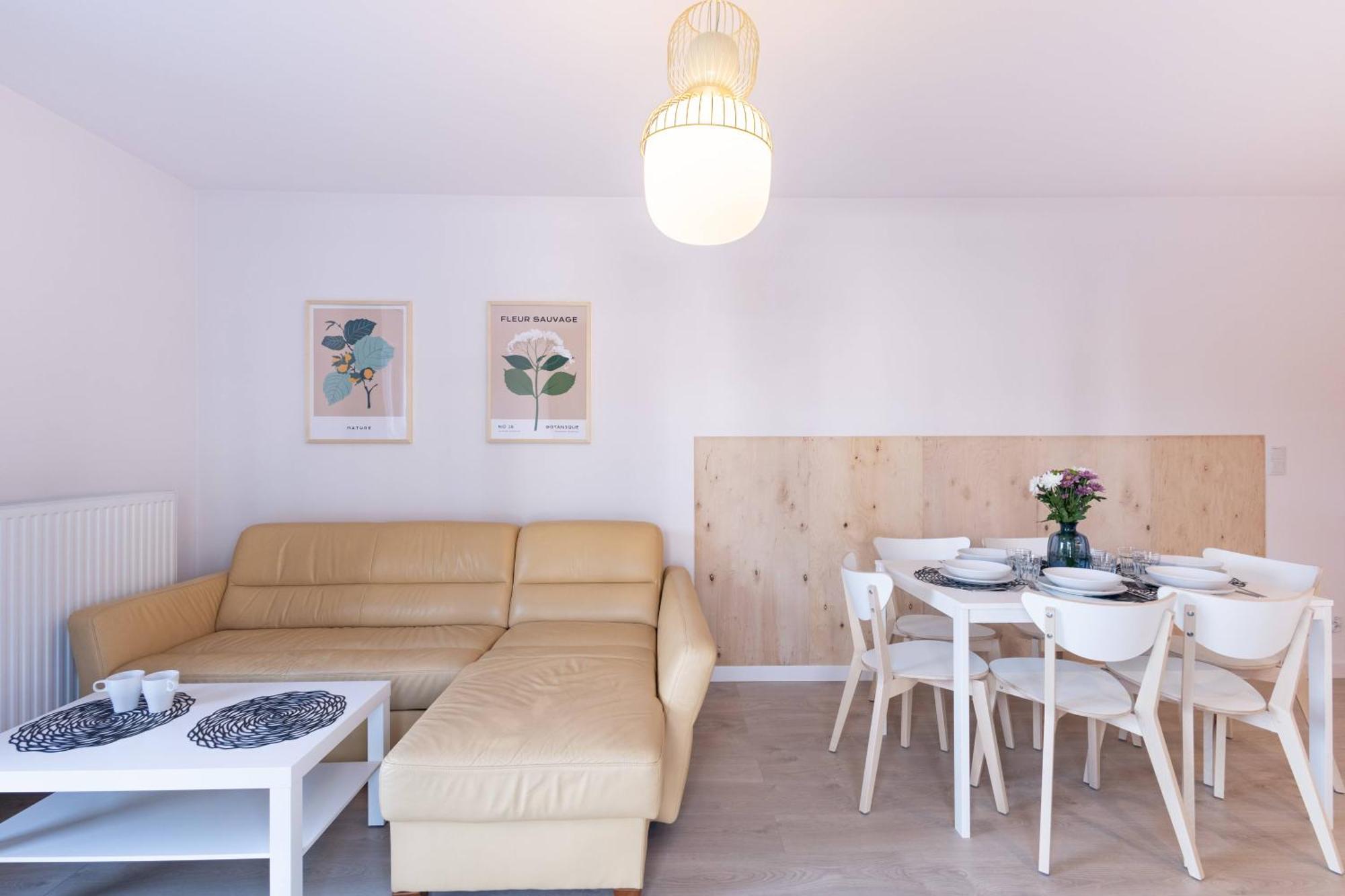 Apartamenty Niedaleko Dworca Od Wroclawapartament-Pl Exteriér fotografie